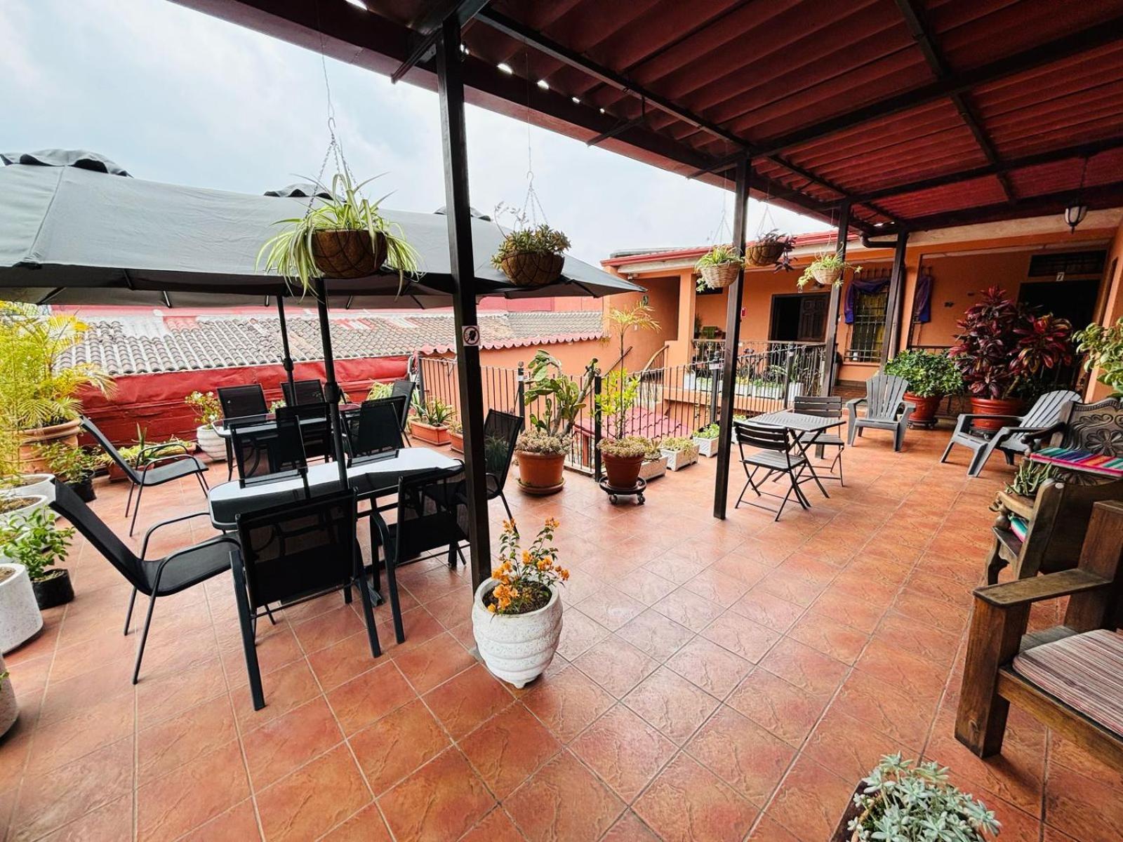 Hotel Chilero Y Cafe Antigua Kültér fotó